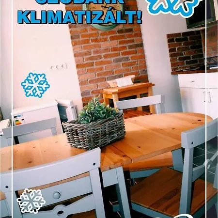 Belvarosi Apartmanhaz *