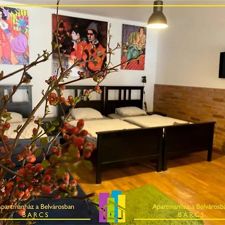 Апартаменты Belvarosi Apartmanhaz *