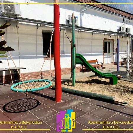 Апартаменты Belvarosi Apartmanhaz *