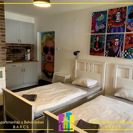 Апартаменты Belvarosi Apartmanhaz