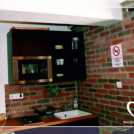 Belvárosi Apartmanház *