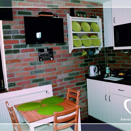 Апартаменты Belvarosi Apartmanhaz Barcs